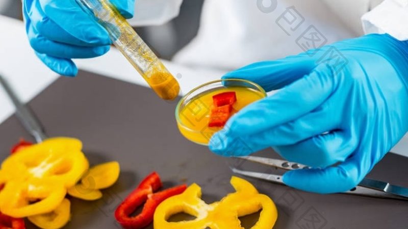 那么，如何判断烘焙原料的性价比呢？以下是一些关键指标：